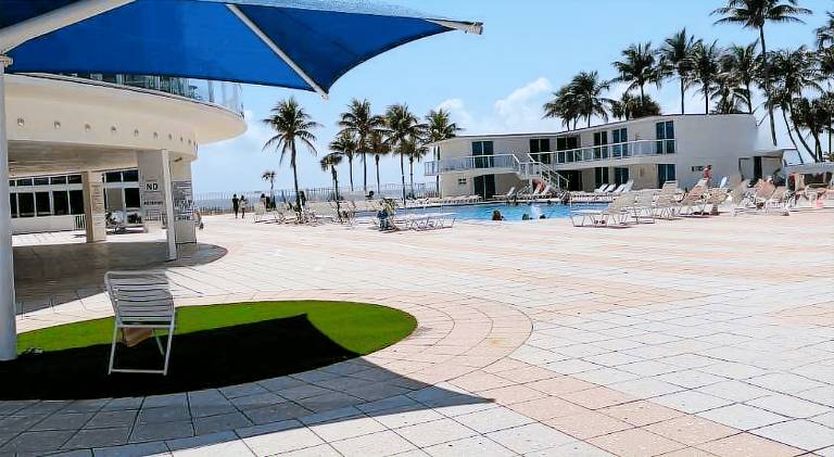 Serviced apartment with pool, jacuzzi & sauna | Beach nearby | Dogs allowed — photo 5