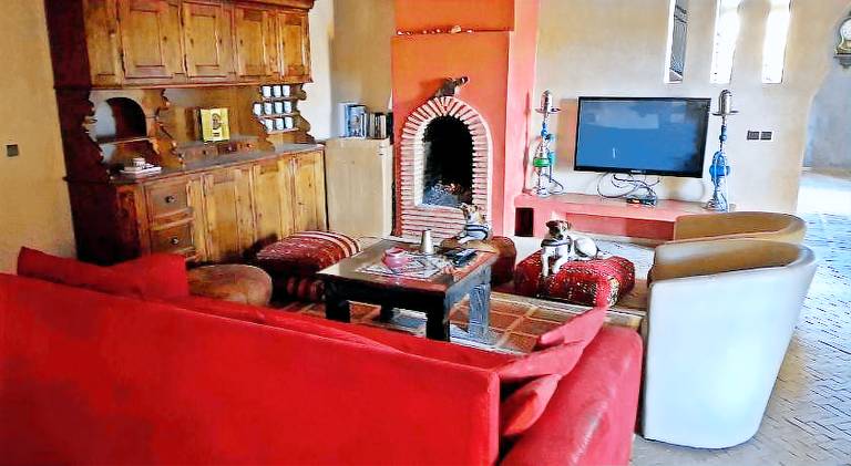Children-friendly charming villa with private pool, BBQ & garden | Suitable for remote work | Dogs allowed — photo 2