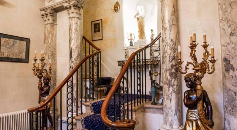Grosvenor Villa in Bath