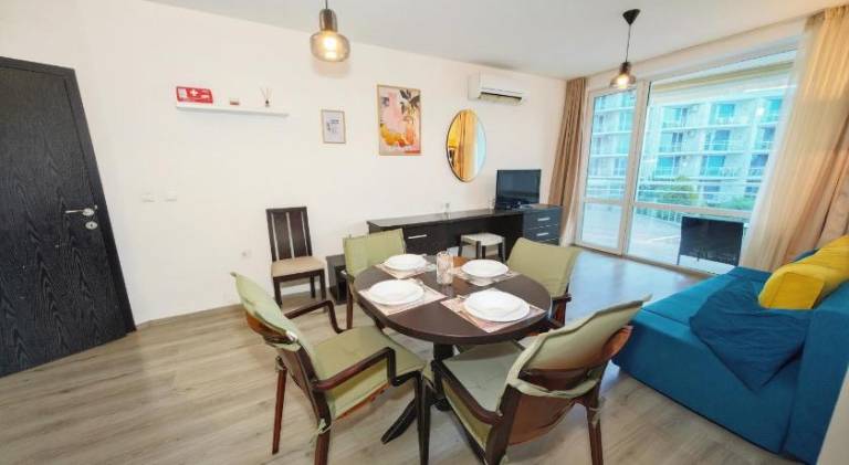 KJ Apartments - SwimmingPool - 3 Min From the Beach — photo 4