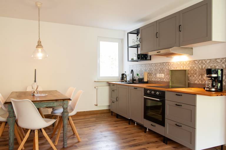 Holiday apartment with patio, yard & barbeque — photo 3