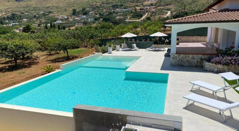 Villa with pool in Castellammare del Golfo