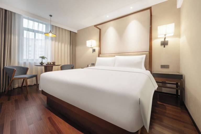 Bed & Breakfast  Yuzhong