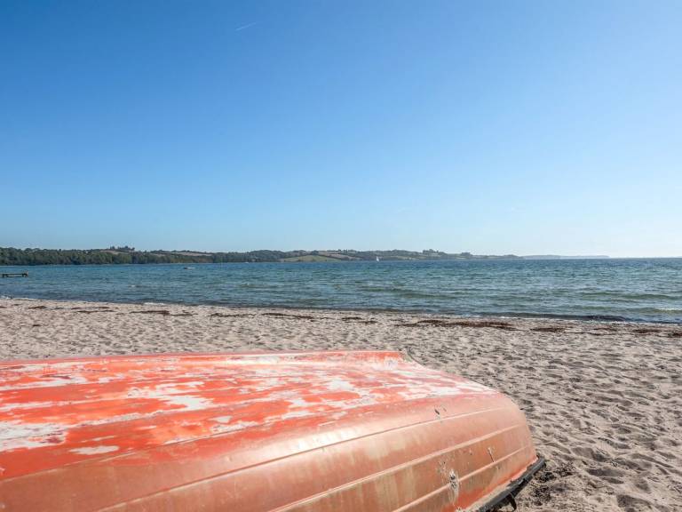 Family-oriented vacation home with yard, terrace & barbecue | Close to the beach | Dogs allowed — photo 2