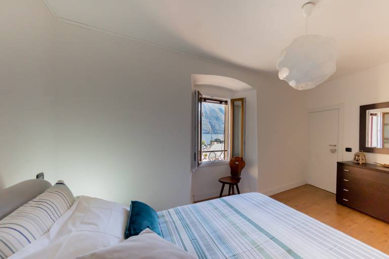 Family-oriented rental apartment | City view | Perfect for remote work | Pets allowed — photo 2
