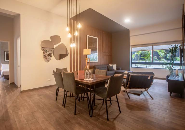 w Amazing 2BR in Miraflores