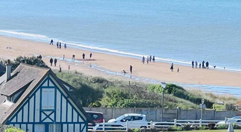 Apartment with private pool in Cabourg