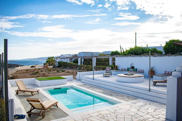Villa Paros