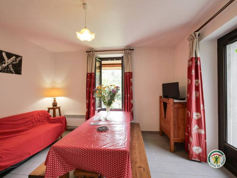 Gite with 2 rooms for 6 persons — photo 2