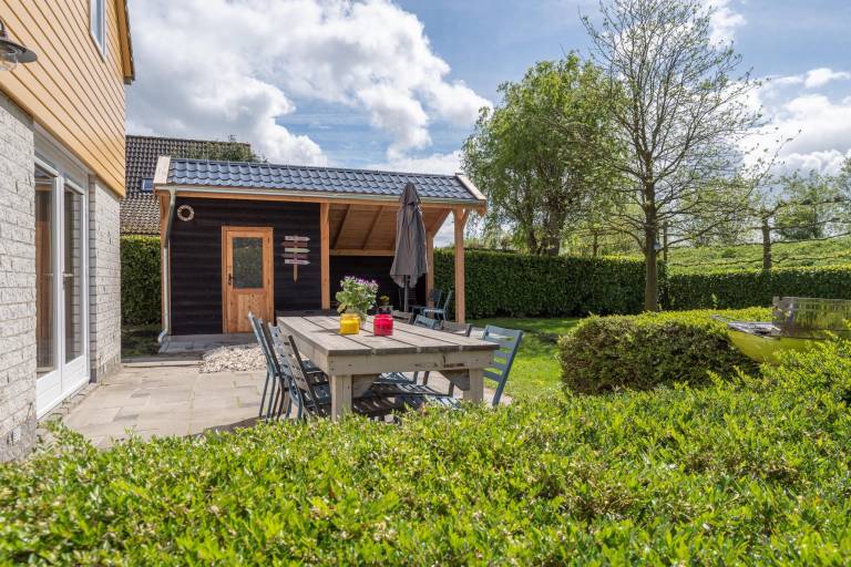 Villapark De Oesterbaai 68