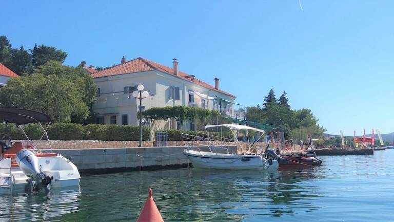 Maison de vacances Maslenica