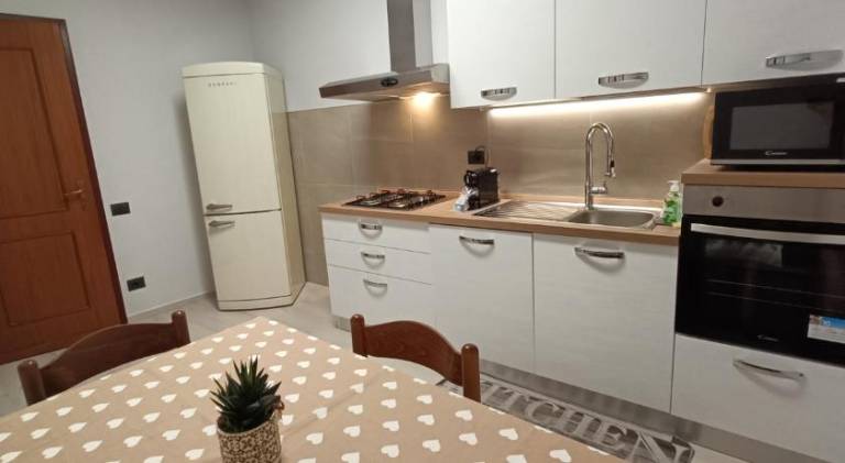 House with 1 room for 4 persons — photo 3