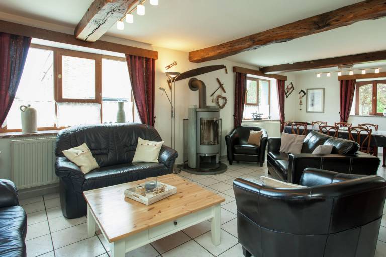 Family-friendly lovely house with barbecue, jacuzzi & patio | Nature view | Pet-friendly — photo 2