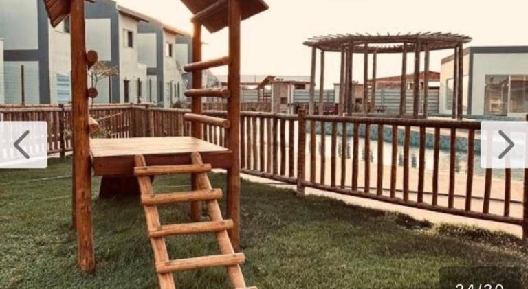 House with pool & hot tub — photo 5