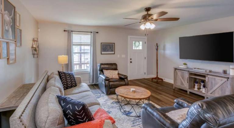 Lovely vacation home | Pet-friendly in Nashville, TN