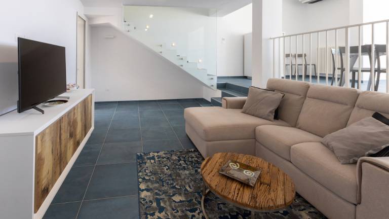 Family-oriented villa with private pool, patio & barbeque | Sea view | Pet-friendly — photo 5