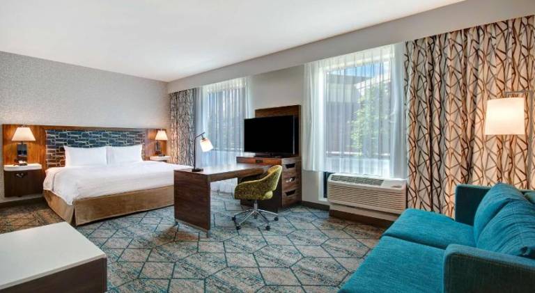 Hampton Inn & Suites Sunnyvale Silicon Valley — photo 2