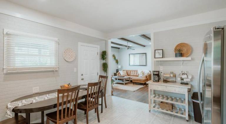 House | Perfect for remote work | Pet-friendly — photo 2