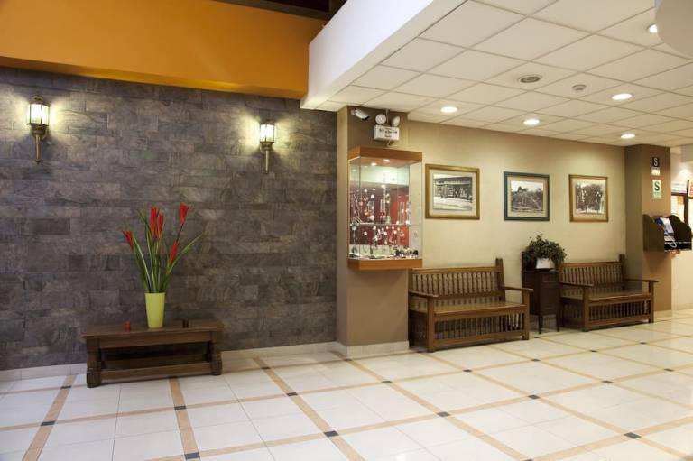 Hotel Kamana