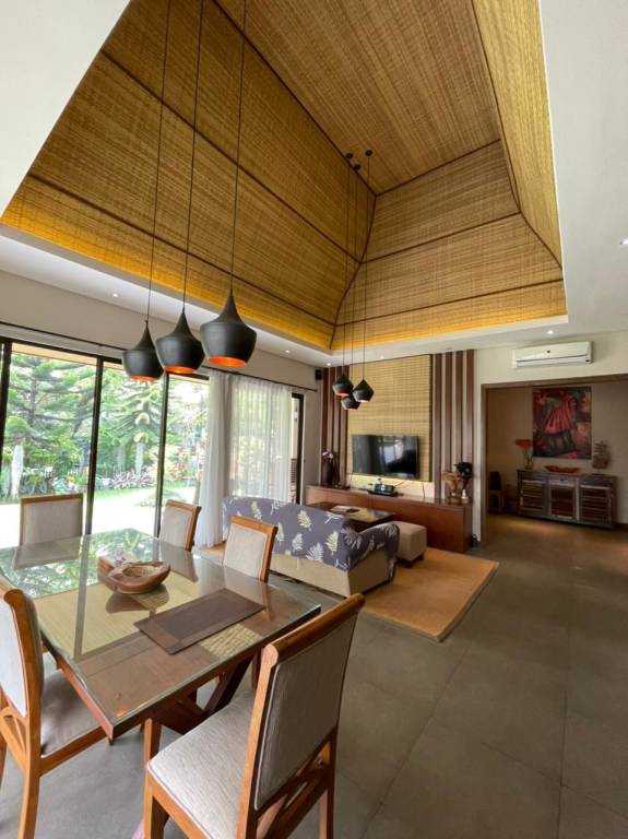 Villa  Megamendung
