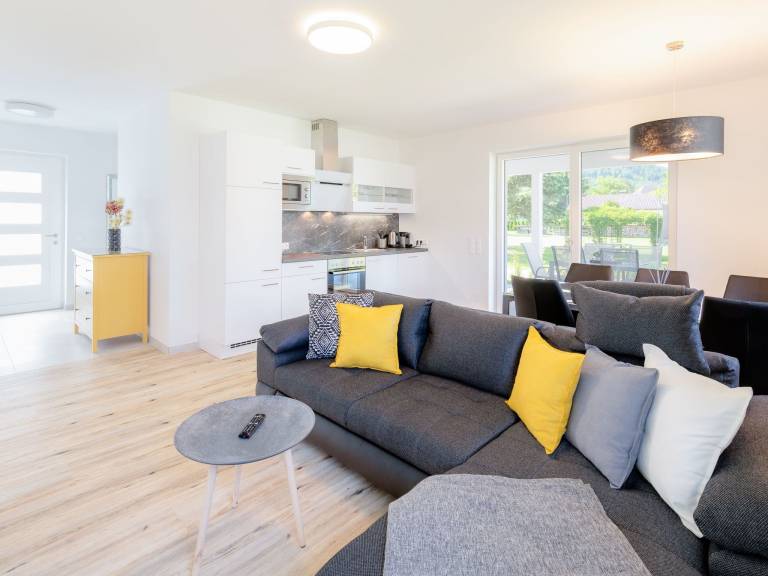 Fully equipped vacation home with grill, terrace & yard | Pets are welcome — photo 3