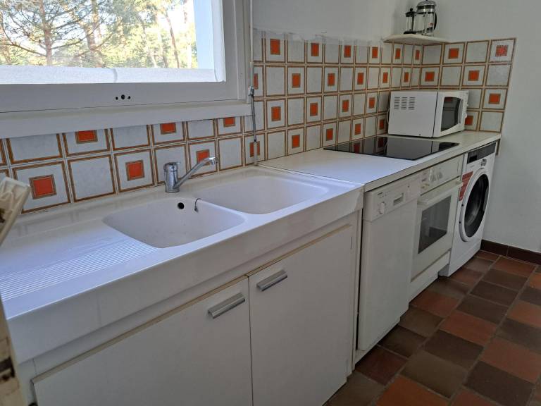 Charming house for 6, forest access, 600m to beach, pets allowed — photo 5