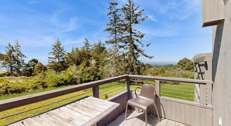House with jacuzzi | Dogs allowed in Sonoma, CA
