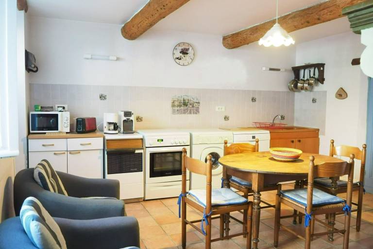 Holiday apartment with garden, patio & grill | Pets are welcome — photo 5