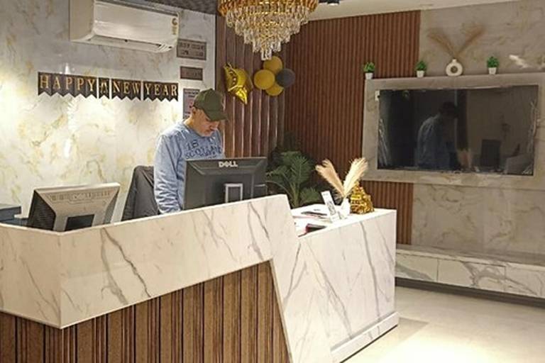 Airport Hotel Classic Crowne — photo 5