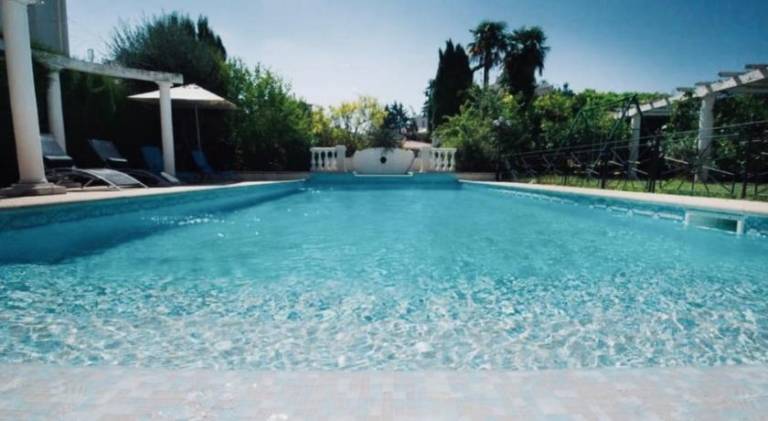 Villa with pool | Close to Sainte Jeanne d'Arc Church in Nice