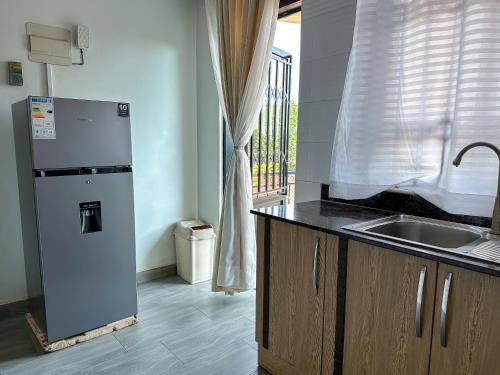Serviced apartment with terrace & garden — photo 3