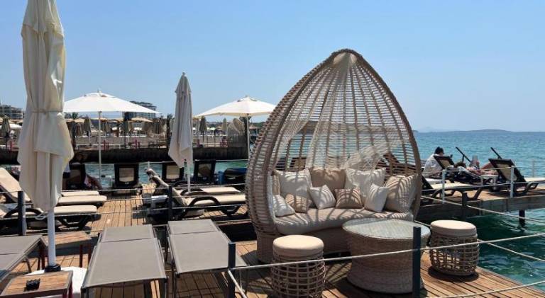 THE LEA HOTELS & SUITE — photo 2