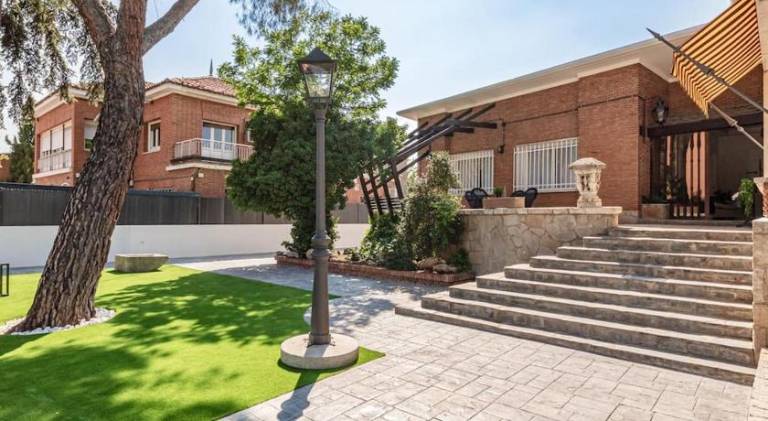 Nice house with pool | Pets are welcome — photo 5