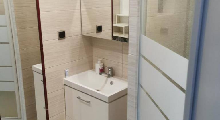 Rental apartment with 2 rooms for 6 persons — photo 2