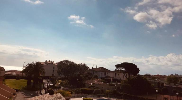 Appartement 2 pieces, renove, 2 piscines+tennis, mer, climatisation — photo 5