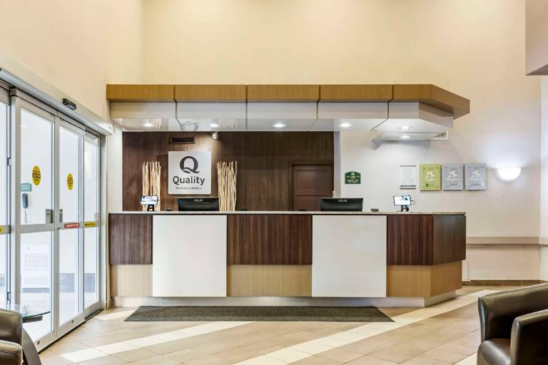 Quality Inn Airport — photo 3