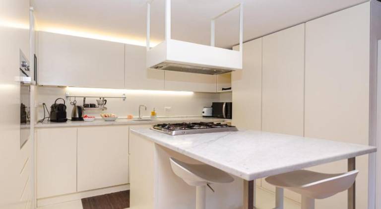 Apartment with 2 rooms for 4 persons — photo 2