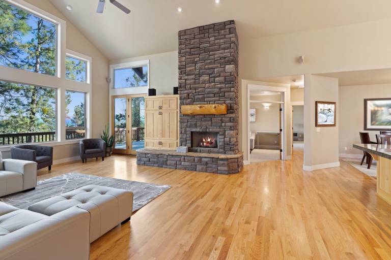 Children-friendly beautiful house with patio | Pets allowed — photo 2