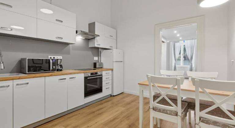 Prezidentsky apartman v srdci Bratislavy — photo 2