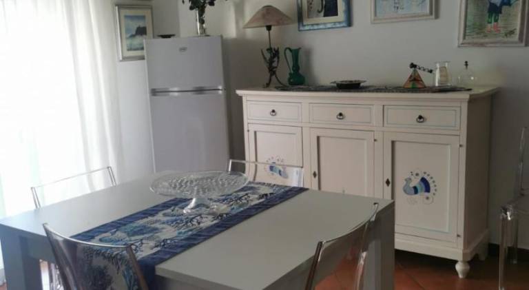 Rental apartment with 2 rooms for 6 persons — photo 3