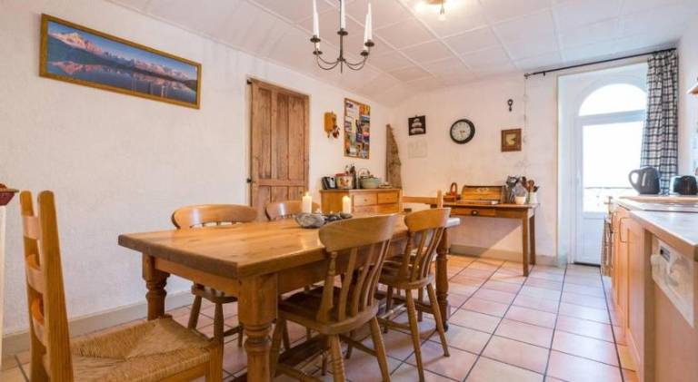 Holiday apartment with 3 rooms for 7 persons — photo 3
