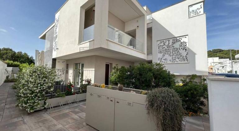 Holiday apartment with yard in Nardò