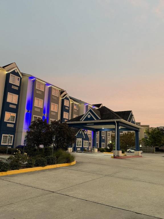 Microtel Inn & Suites by Wyndham Baton Rouge Airport in Baton Rouge, LA