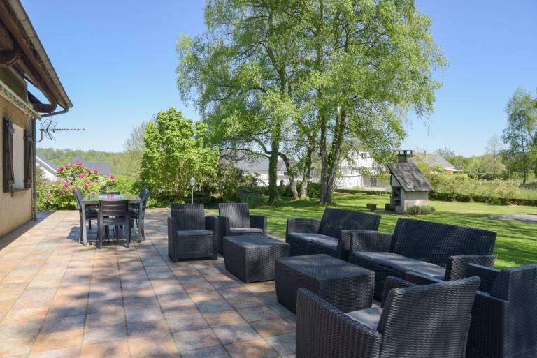 Family-oriented charming vacation home with sauna, garden & grill | Garden view | Pets are welcome — photo 5
