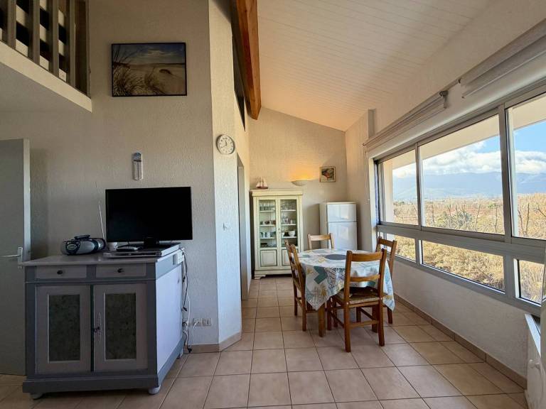 Cozy Loft-Style T2 with Pool & Parking, near Argelès-sur-Mer Beach — photo 2