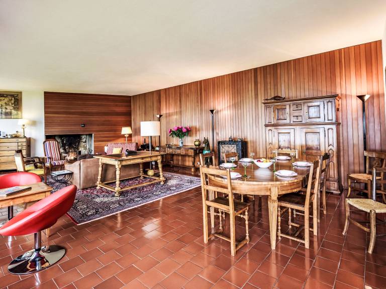 Nice vacation home with patio, garden & grill | Mountain view | Pets are welcome — photo 2