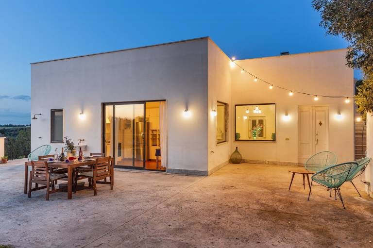 Children-friendly pleasant vacation home with pool, grill & terrace | Suitable for remote work | Dogs allowed — photo 2