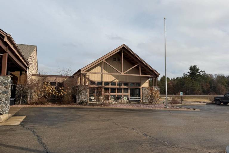 Coratel Plus Suites by Jasper Black River Falls — photo 4