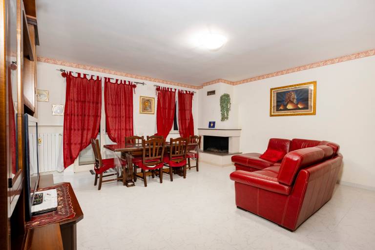 Apartment 'Alberobello Relax' with Balcony and Air Conditioning — photo 2