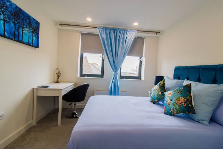 Apartment Bedford